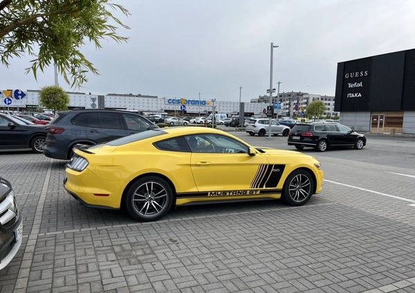 Ford Mustang cena 129000 przebieg: 37500, rok produkcji 2017 z Wrocław małe 154